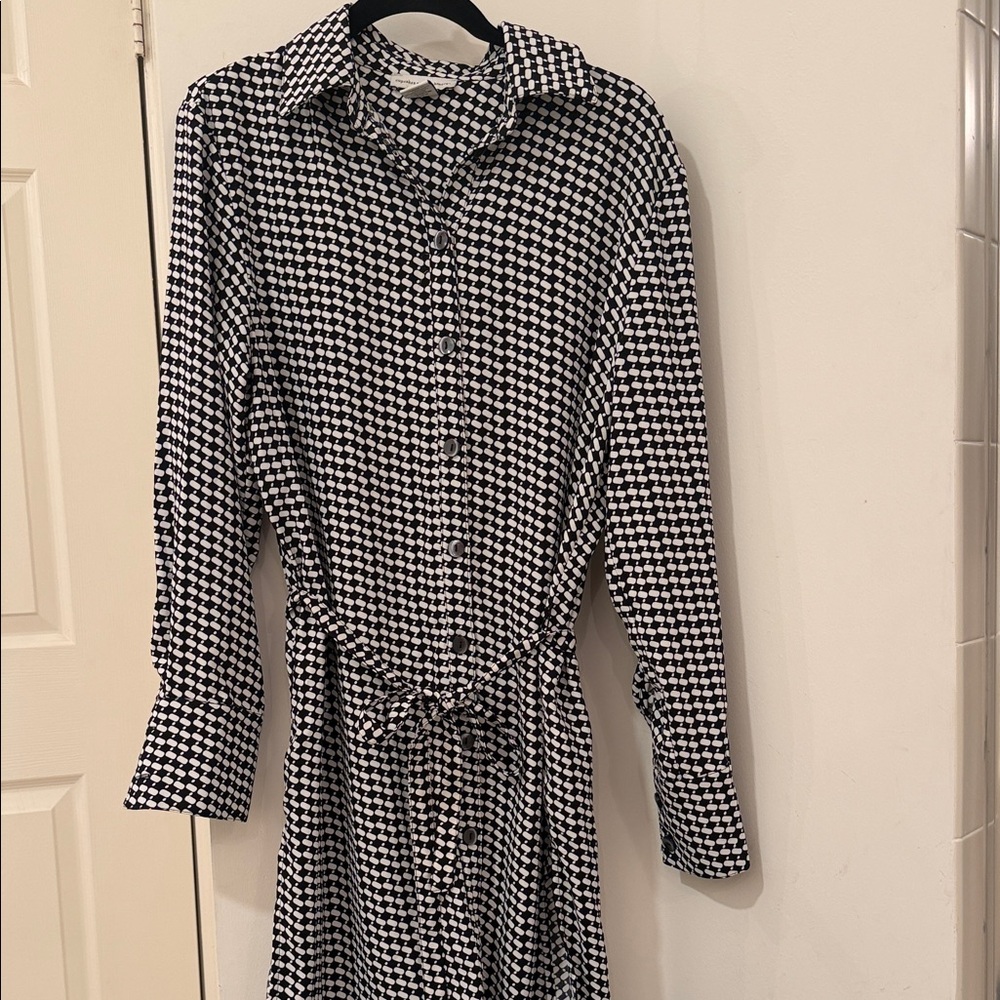cupcakes & cashmere Monochrome Checkered Long Sleeve Dress